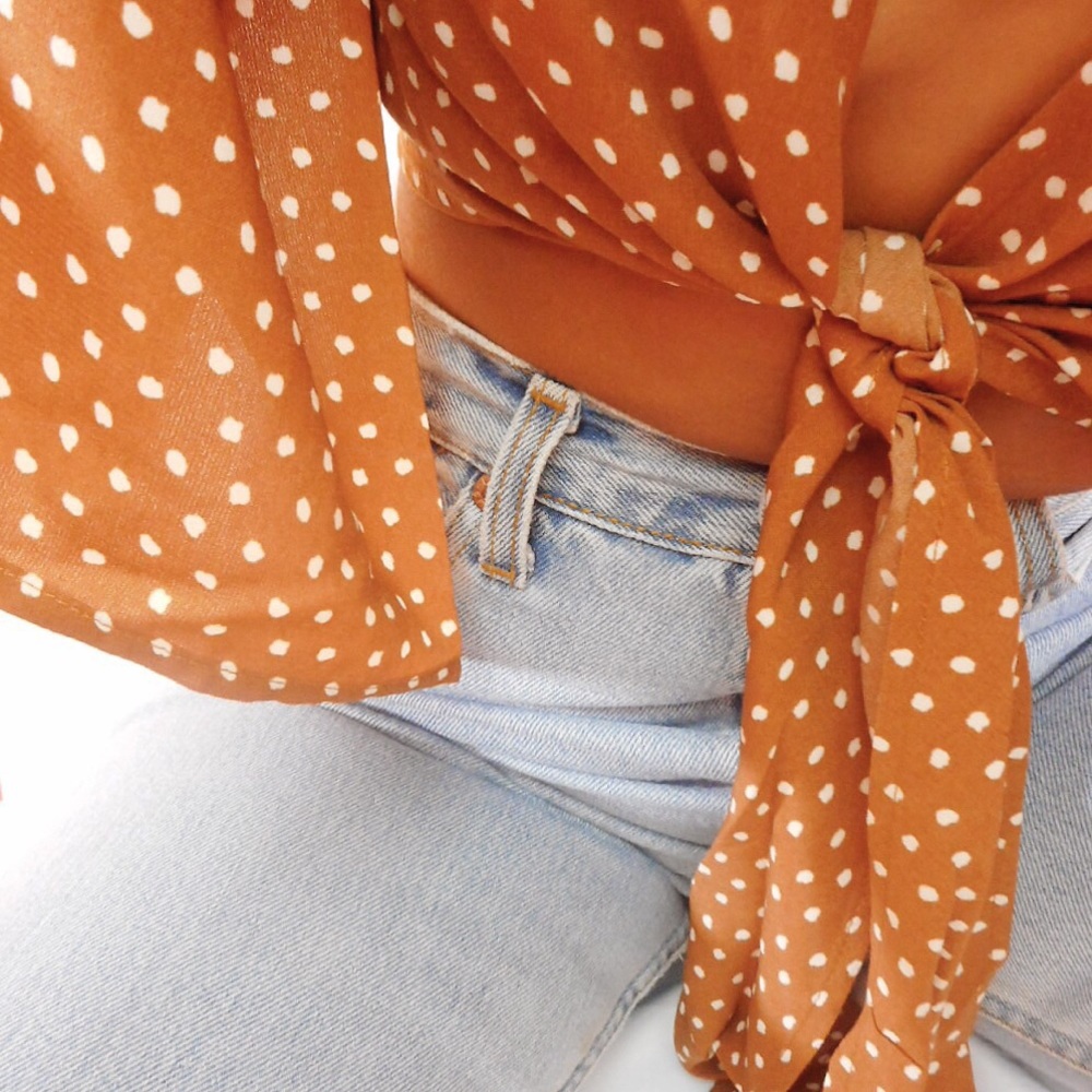 Amber Front Tie Polka - Picture 4 of 4